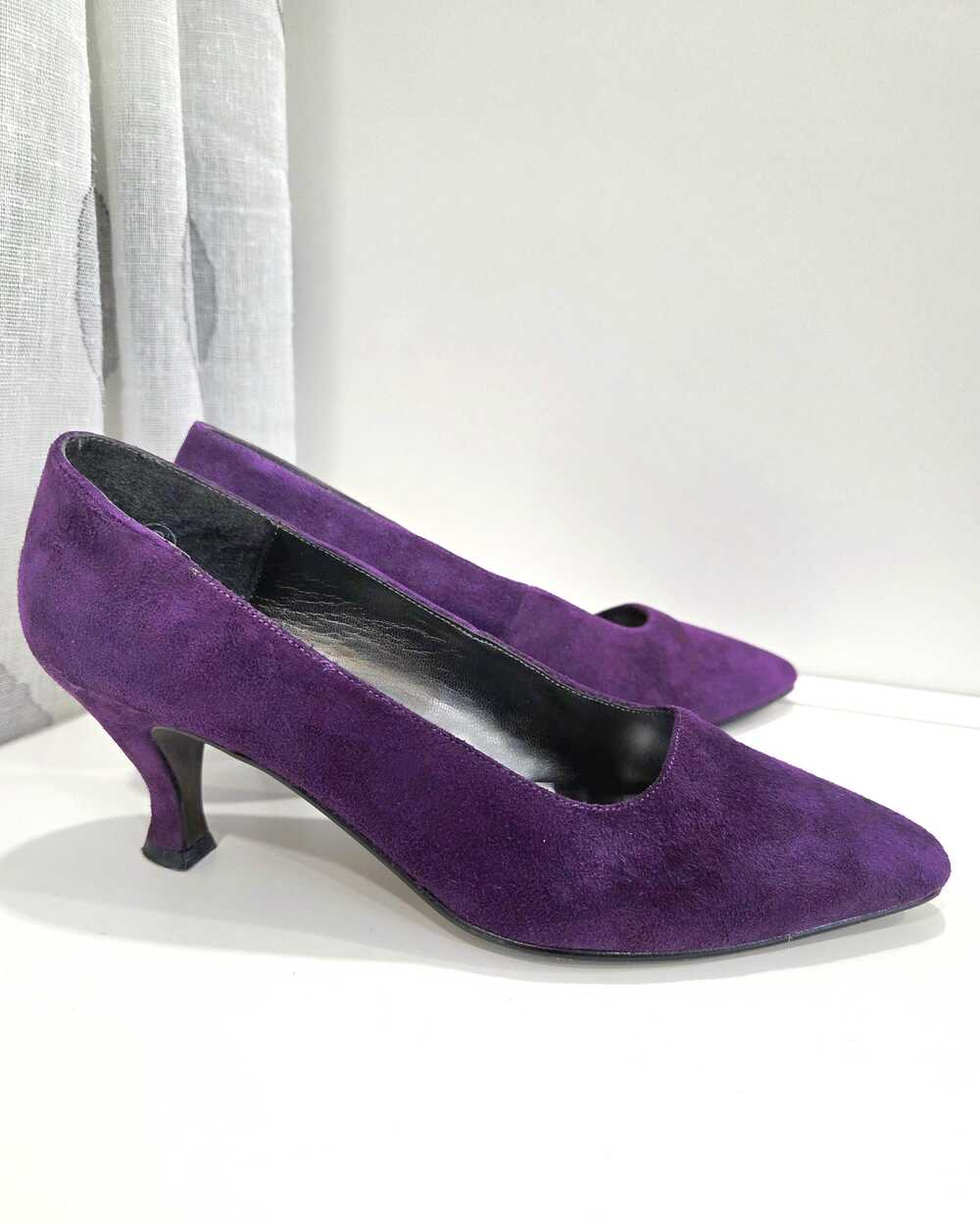 Vintage witchy pin‑up heels, purple suede, Via Moda, size 8 (7.5/38)